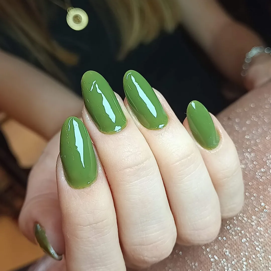 Manicure e Nail Art no Vilas do Atlântico | Estação de Beleza Vilas