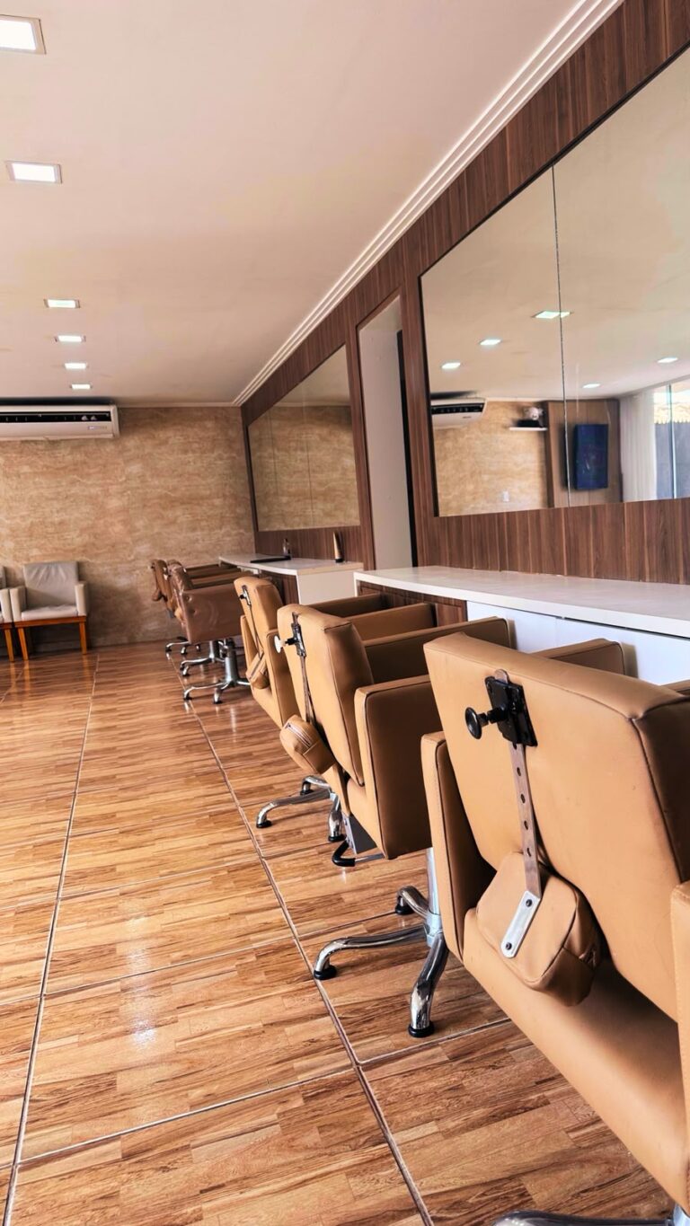 Espaço · Estação de Beleza Vilas — salão de beleza em Vilas do Atlântico, Lauro de Freitas - BA